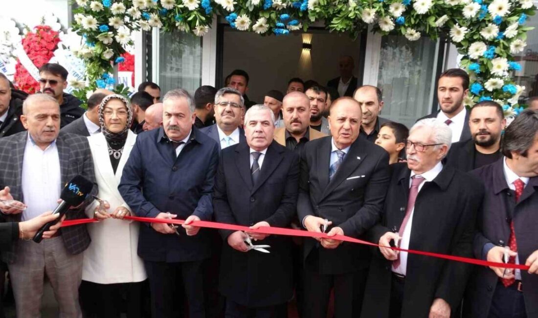 Van TV, VATSO Başkanı Zahir Kandaşoğlu'nun liderliğinde yenilenen teknolojisi ile