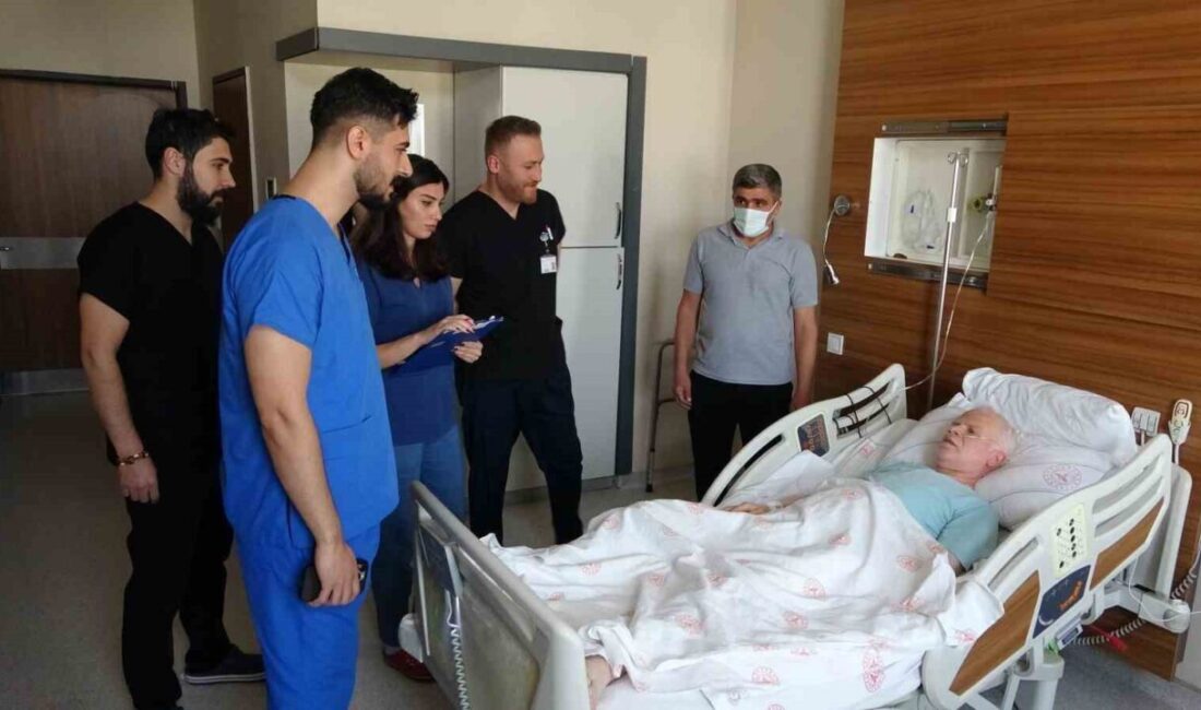 Muş'ta yaşayan İsmail Kalır, aort damar yırtığı nedeniyle acil olarak