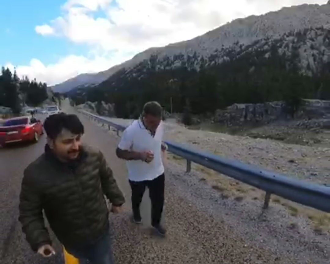 Konya'nın Bozkır ilçesinde vatandaşlar, sağlıklı yaşam bilincini artırmak amacıyla 10