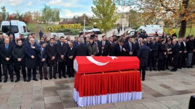 Eski Ak Parti Giresun Milletvekili Cemal Öztürk, Ankara'daki hastanede 67