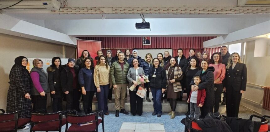 Eskişehir’de ‘Bilge Aileden Bilinçli Topluma Projesi’ çerçevesinde velilere yönelik seminer düzenlendi.