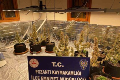 Adana’da Uyuşturucu Ticareti Yapan Sevgililer, Operasyonla Yakalandı: 4 Kilo Madde Ele Geçirildi