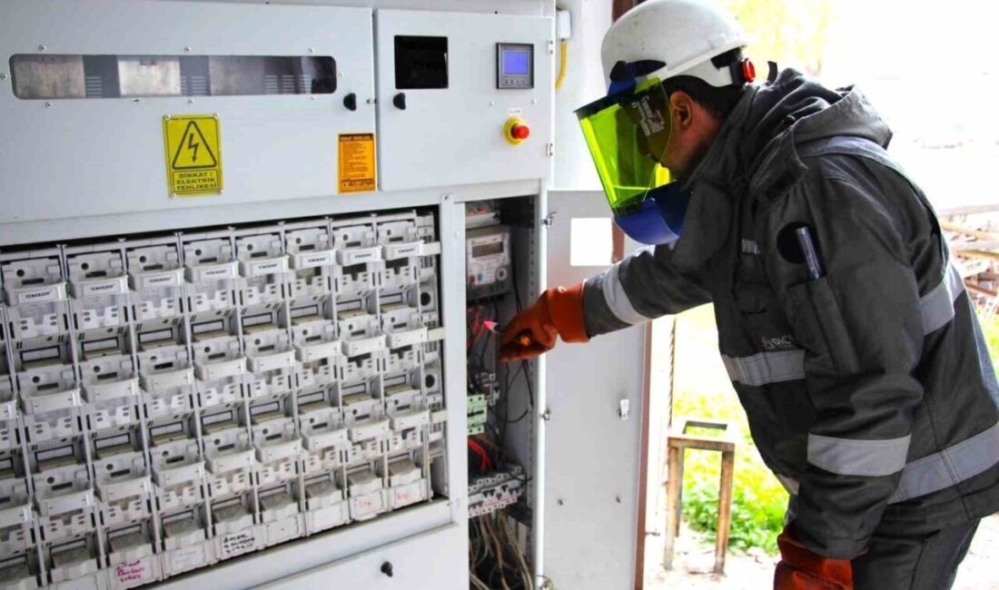 Viranşehir’de Dicle Elektrik, 80 Milyon TL’lik Altyapı Yenileme Projesini Tamamladı Dicle Elektrik, Şanlıurfa'nın Viranşehir ilçesinde 2025 yatırım programı çerçevesinde Eyyüp