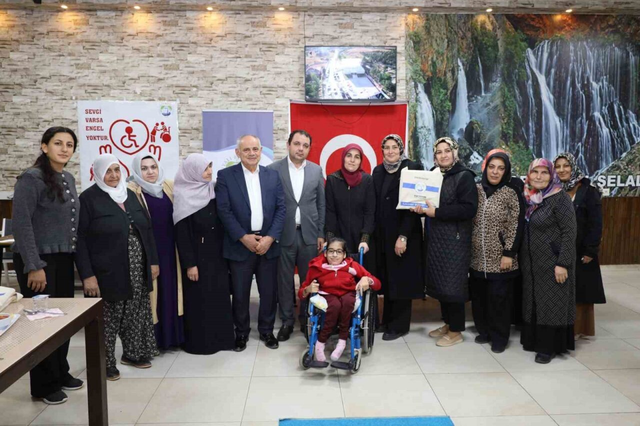 3 Aralık Dünya Engelliler Günü, Yahyalı Belediyesi’nin düzenlediği etkinlikle kutlandı.