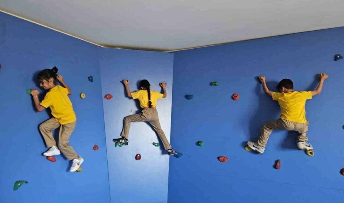 Mersin'in Akdeniz Belediyesi'ne bağlı Yaparak Yaşayarak Öğrenme Merkezi, öğrencilere uygulamalı