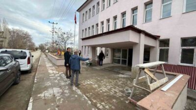 Bayburt'un Aydıntepe ilçesindeki halk kütüphanesi inşaatında sona gelindi. Kaymakam Ertuğrul