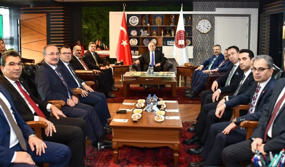 Yargıtay Başkanı Ömer Kerkez, Eskişehir Adliyesi'ni ziyaret ederek yapılan çalışmalar