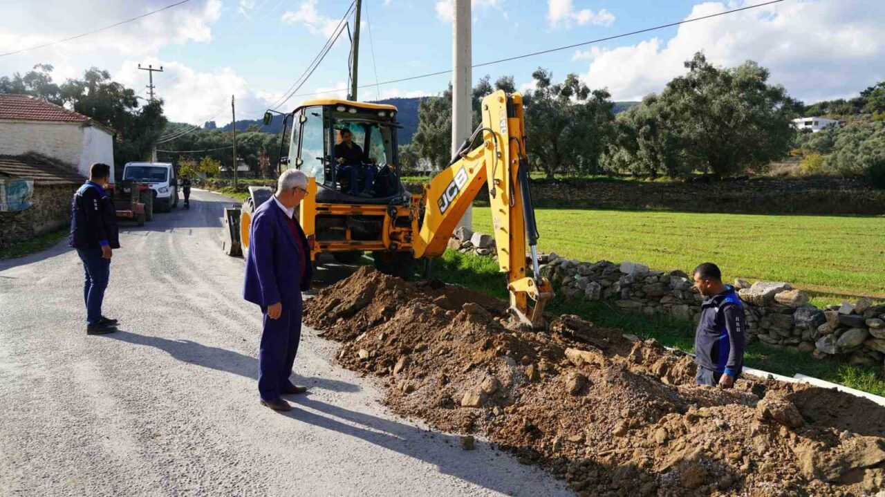 MUSKİ, Yatağan’ın Bencik Mahallesi'nde eski içme suyu hattını yenilemeye başladı.