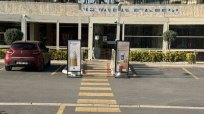 Beylikdüzü'nde Serhat Doğramacı'nın sahibi olduğu hamburgerci, kimliği belirsiz kişilerce kurşunlandı.