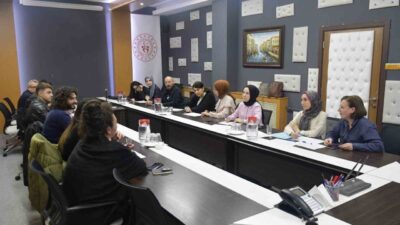 Eskişehir'de, Gençlik ve Spor İl Müdürlüğü, yurtlarda kalan öğrencilerle her