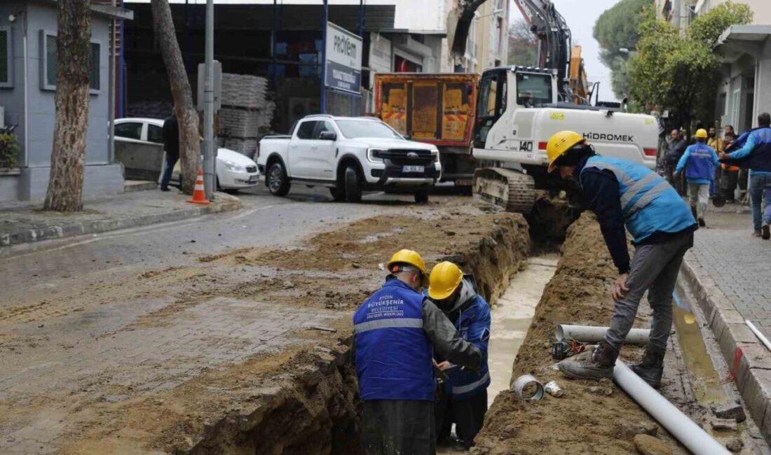 Aydın Büyükşehir Belediyesi ve ASKİ, altyapı yatırımlarını sürdürüyor. Özlem Çerçioğlu'nun