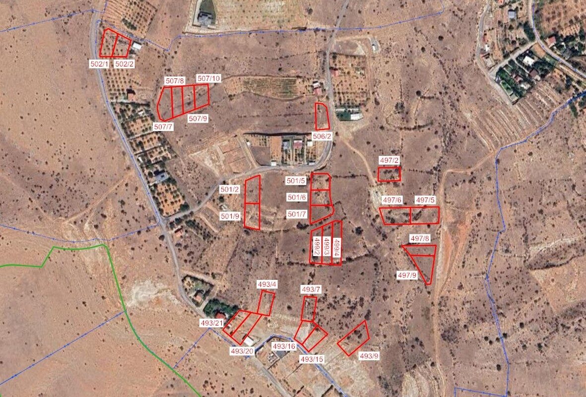 Yeşilyurt Belediyesi, Mullakasım Mahallesi'ndeki 27 taşınmazın satışını başlattı. Belediye Encümeni,
