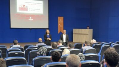 Yeşim Grup, "Yaşama Sevgi Desteği" projesi ile 3 Aralık Dünya