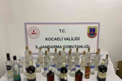 Kocaeli’de Yılbaşı Öncesi Eş Zamanlı Operasyonda 3.75 Milyon TL Değerinde Kaçak İçki ve Ürünler Ele Geçirildi