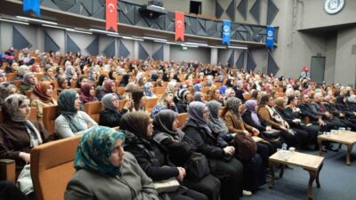 Yıldırım Belediyesi, 'Kadim Hemşire' Ayten Dide Uzunlar’ı tanıtarak geleneksel şifa