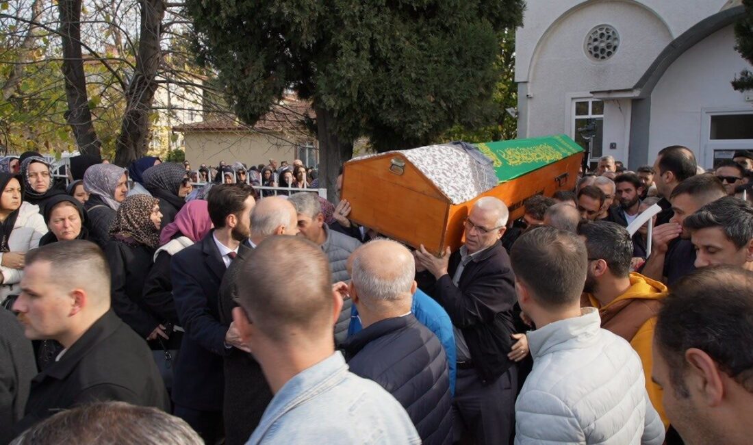 Edirne'de yüksekten düşerek hayatını kaybeden 35 yaşındaki Selda Özkan İlte,