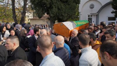 Edirne'de yüksekten düşerek hayatını kaybeden 35 yaşındaki Selda Özkan İlte,