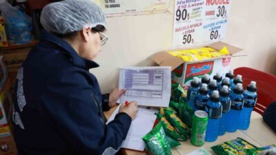 Yunusemre Belediyesi, artan gıda zehirlenmeleri nedeniyle ilçe genelindeki okul çevresindeki