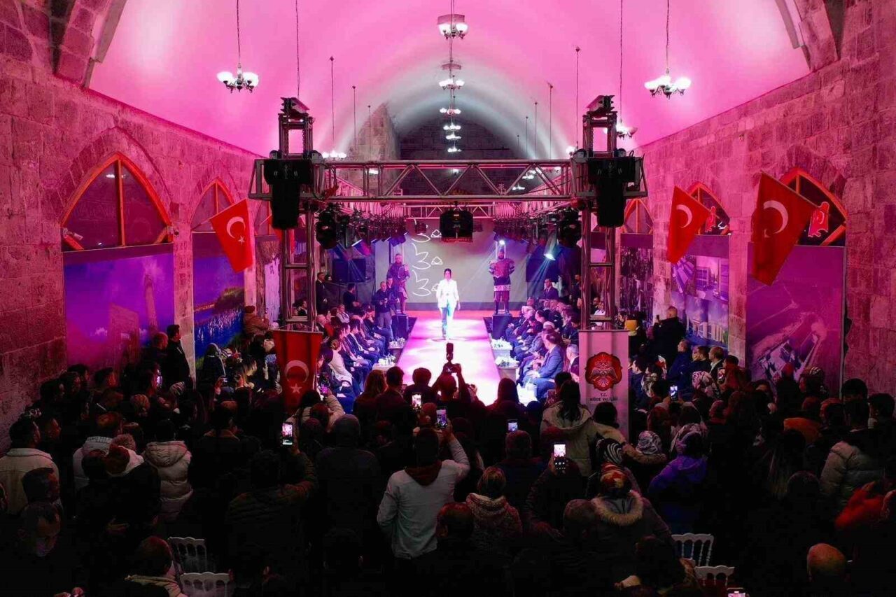 Niğde’de düzenlenen "Zamanın ve Zarafetin İzinde: Niğde" sergisi, Öküz Mehmet