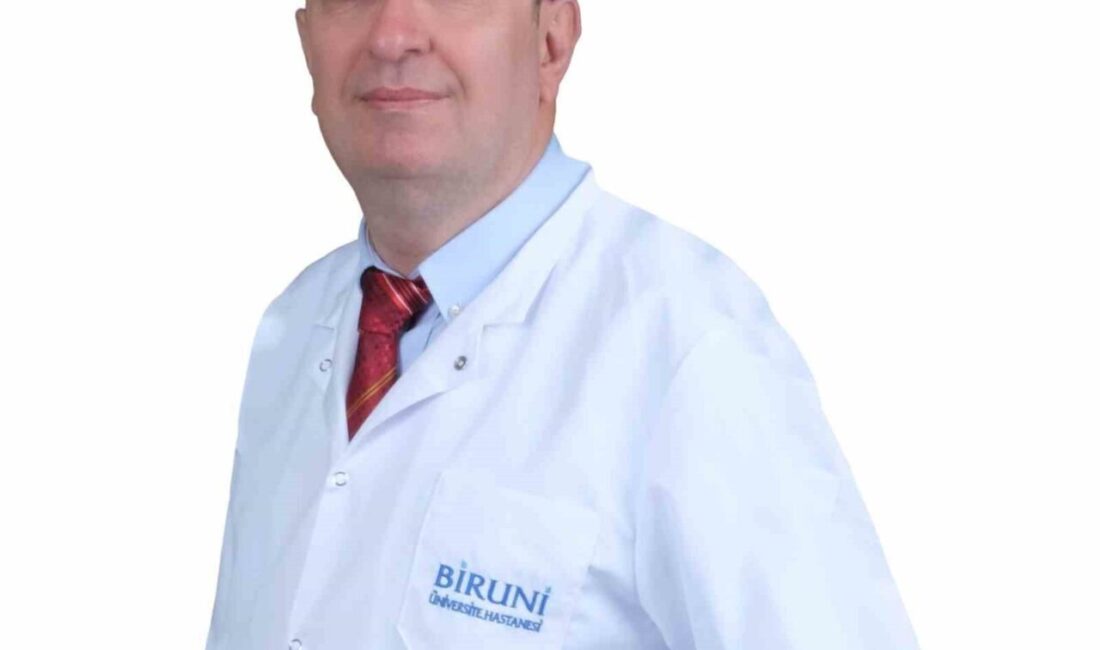 Biruni Üniversitesi Tıp Fakültesi'nden Prof. Dr. Talip Asil, İngiltere'deki bir