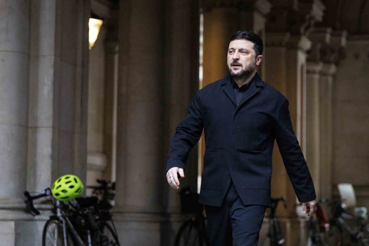 Ukrayna Devlet Başkanı Vladimir Zelenskiy, 60-90 gün içinde seçim yapmaya