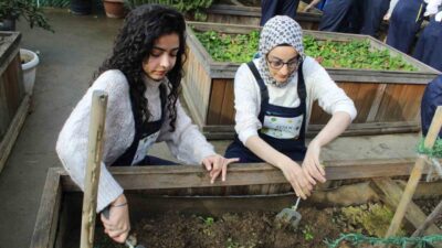 Zeytinburnu'ndaki AKDEM Bahçesi'nde, 3 Aralık Dünya Engelliler Günü dolayısıyla Biruni