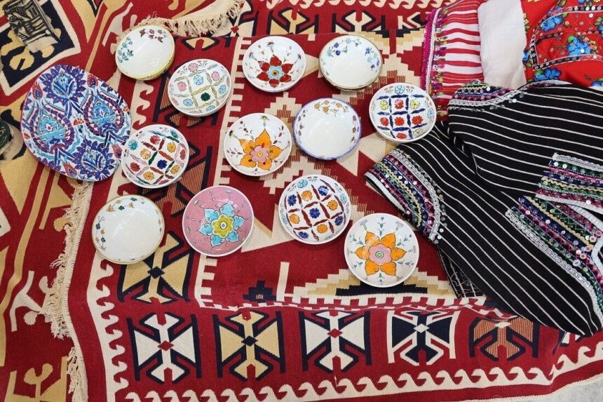 Kocaeli Büyükşehir Belediyesi Sanat ve Meslek Eğitim Kursları, 2024-2025 dönemi için 35 bin 201 katılımcıya eğitim sundu.