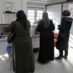 Diyarbakır Belediyesi’nin JINKART projesinde 8 bin kadına sosyal destek kartı dağıtıldı.