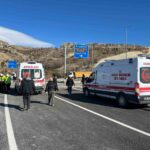 Adıyaman’da iki aracın çarpıştığı kazada 4 kişi yaralandı.