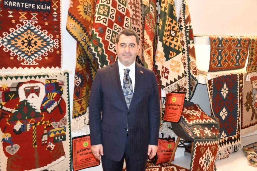 Bünyamin Bozgeyik: “Gaziantep’in halı sektörü global başarılarıyla Anadolu’ya örnek oluyor” Bünyamin Bozgeyik: “Gaziantep’in halı sektörü global başarılarıyla Anadolu’ya örnek oluyor”