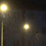 Aksaray’da fırtınanın ardından gece başlayan yağmur etkisini artırarak sürüyor.