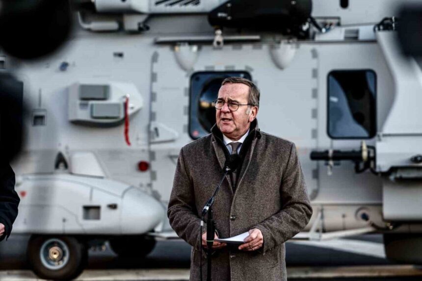 Almanya Savunma Bakanı Pistorius, Trump’ın NATO askerleriyle ilgili sözlerine tepki gösterdi. Almanya Savunma Bakanı Pistorius, Trump’ın NATO askerleriyle ilgili sözlerine tepki gösterdi.