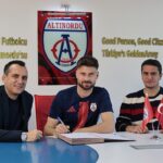 Altınordu, Karaman FK’dan 33 yaşındaki stoper Sadi Karaduman’ı transfer etti.