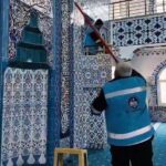 Antakya Belediyesi İbadethane Temizliği Ekipleri Suvatlı Mahallesi’ndeki Camileri Temizledi