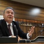 Antalya’da Büyükşehir Belediyesi’ne yönelik yolsuzluk soruşturmasında 41 kişi hakkında iddianame hazırlandı.