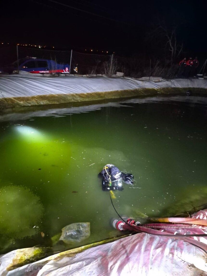 Antalya’nın Korkuteli ilçesinde sulama havuzuna düşen 12 yaşındaki çocuk yaşamını yitirdi. Antalya’nın Korkuteli ilçesinde sulama havuzuna düşen 12 yaşındaki çocuk yaşamını yitirdi.