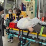 İlkadım’da çatıdan düşen 63 yaşındaki adam yaralandı. Olayla ilgili soruşturma açıldı.