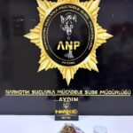 Aydın’da uyuşturucu ticaretiyle mücadele kapsamında 4 kişi gözaltına alındı, 308 gram madde ele geçirildi.