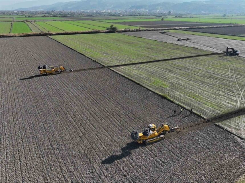 Aydın’daki Efeler, Nazilli, Yenipazar ve Kuyucak’ta Drenaj Projesi ile tarım verimliliği artırılıyor.
