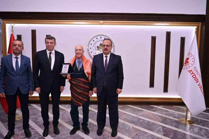 Aydın’da 2024’te ‘Yılın Ahisi’ seçilen Aziz Düzgünel, hastanede hayatını kaybetti.