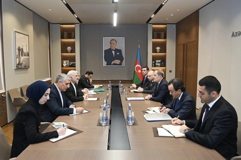 Azerbaycan ve İran Dışişleri Bakanlıkları Arasında Bakü’de Görüşme Gerçekleştirildi Azerbaycan ve İran Dışişleri Bakanlıkları Arasında Bakü’de Görüşme Gerçekleştirildi