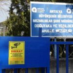 Antalya’da Mezarlıkta Uyuşturucu Kullanımıyla Mücadele Amacıyla Kamera Sistemi Kuruldu