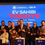 Bakan Bayraktar: “2028’de 17 milyon haneye doğal gaz vereceğiz”