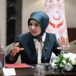 Sosyal Hizmetler Bakanı Göktaş, “Yeni sosyal risk haritalarıyla suça sürüklenme tehlikelerini erken tespit ediyoruz” açıklamasında bulundu.