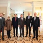 Kütahya Valisi Musa Işın’dan Gençlik ve Spor Bakanı’na ziyarette projeler görüşüldü