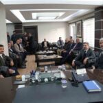 Bakan Yardımcısı Ahmet Aydın, Kahta Belediye Başkanı Hallaç ile projeleri görüştü.