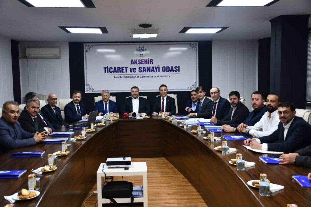 Bakan Yardımcısı İnan, Akşehir’in sanayi potansiyelini artıracak planlar geliştirdiklerini açıkladı.