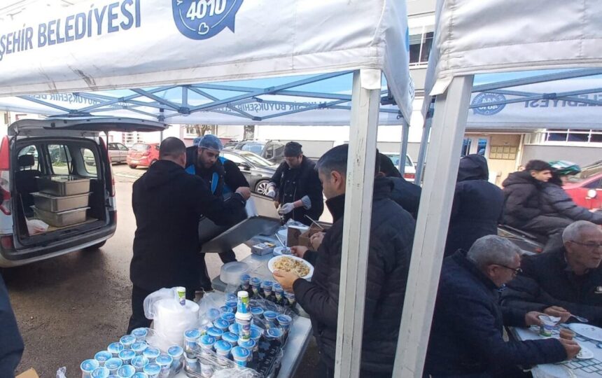 Balıkesir’de Şehit Emre Sayın için Mevlit ve Hayır Yemeği Düzenlendi