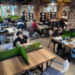 Başiskele’de kapasitesi artırılan Kitaphane, yarıyıl tatilinde öğrencilerin tercih noktası oldu.