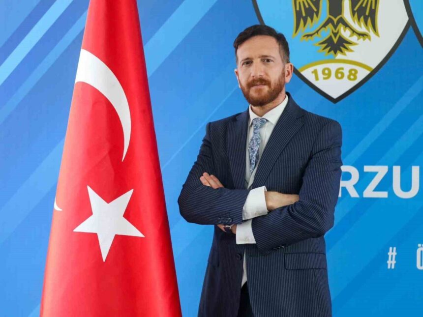 Erzurumspor Başkanı Ahmet Dal, yeni yıl dolayısıyla bir mesaj yayımladı.